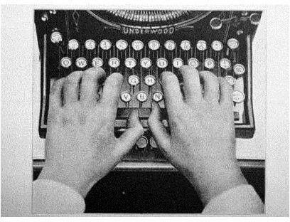 old typewriter, keyboard, WikiMedaiCommons