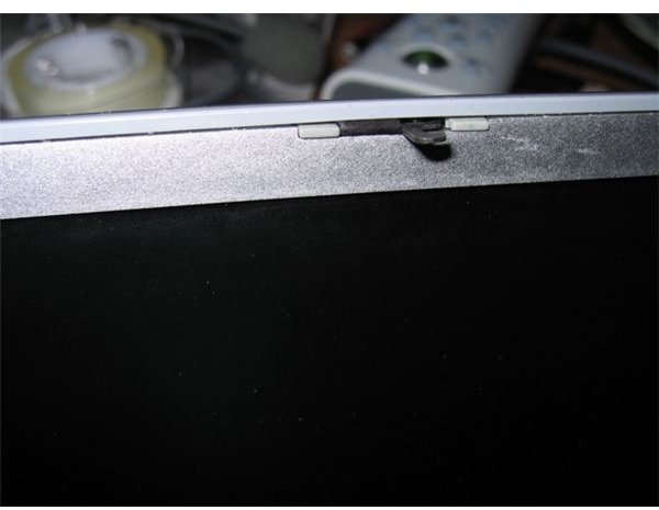 MacBook Pro Repair Clasp : Getting your MacBook Pro Repaired