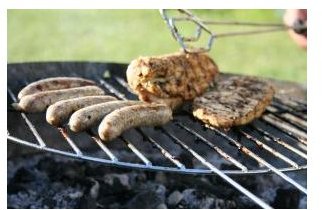 Create a flyer o publicize a community BBQ for Memorial Day. 