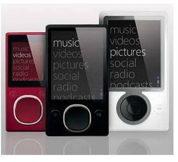 Three models of the Zune : Zune 4, 8, 16 (left), Zune 80, 120 (center), and Zune 30 (right).