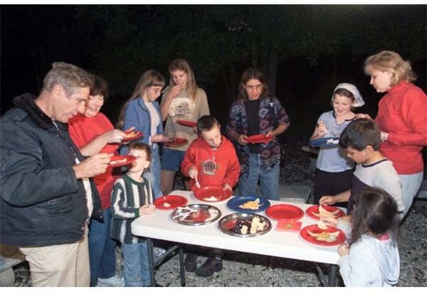 Snacks and refreshments are an important part of any party. 