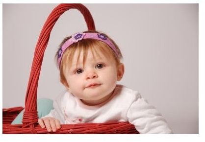 Make a Crocheted Headband for Baby Girl