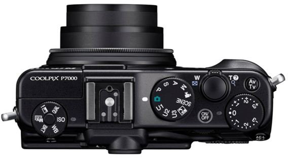 Nikon P7000 top