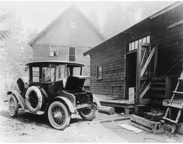 Detroit Electric Car 1919