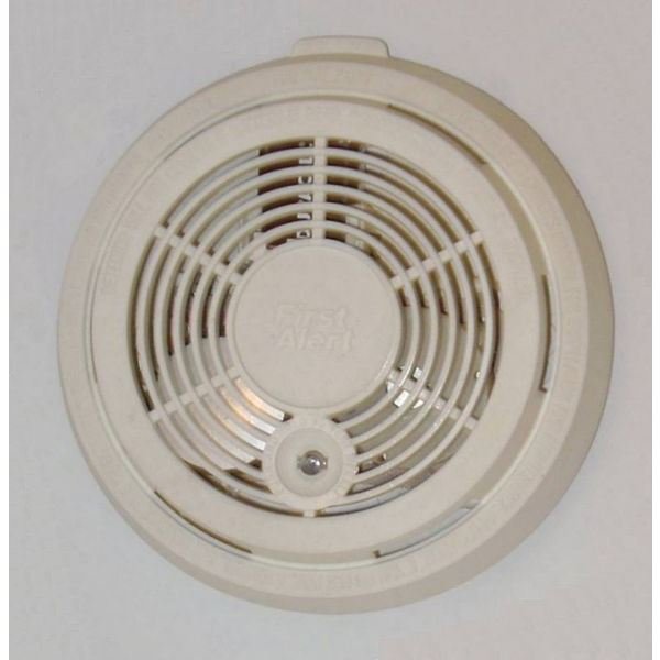 585px-Residential smoke detector