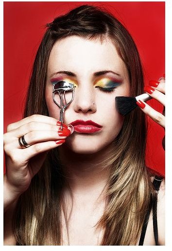 Avon Specializes In Providing Makeup & Hygiene Products