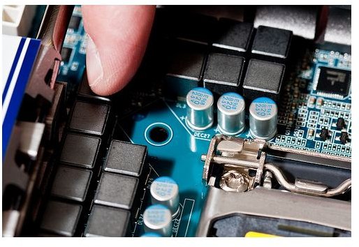 How to Use Motherboard Diagnostic Card in Diagnosing Computer Problems