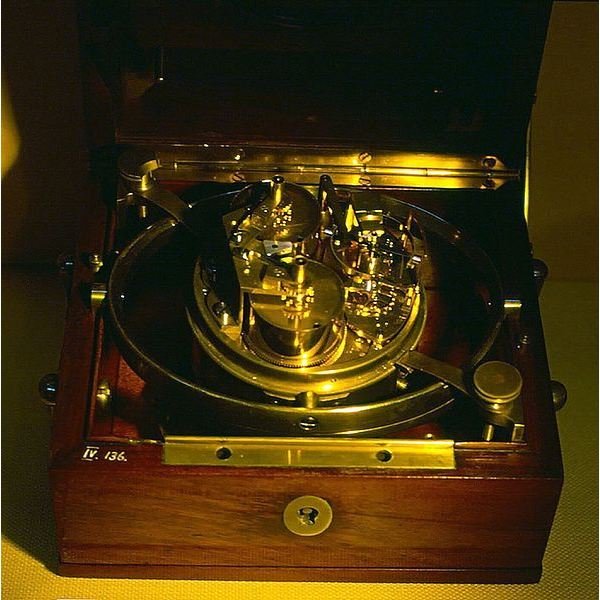 Marine Chronometer from Wiki Commons by Rama